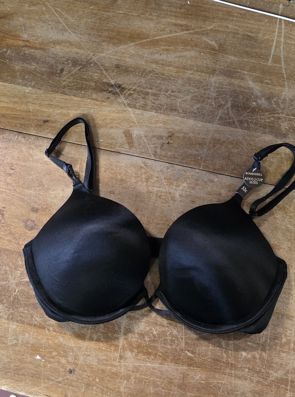 Victoria's Secret 32C Bombshell Plunge Bra